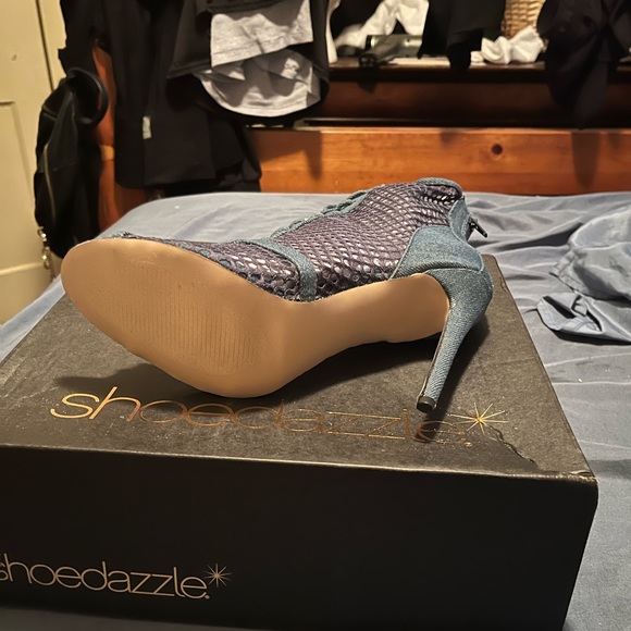 ShoeDazzle Denim High Heel Booties Size 11 - Picture 3 of 5